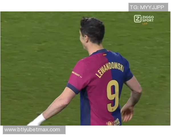 巴萨锁定凯恩为莱万接班人或将触发5700万镑解约金