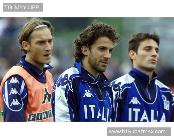 名宿称帕斯兼具巴乔风范与托蒂气质适合在伯纳乌展现才华