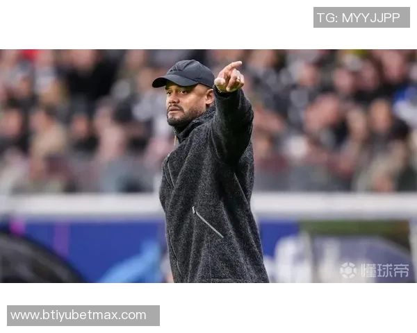 孔帕尼续约拜仁成为本世纪第三位执教的传奇主帅