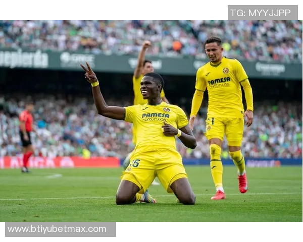 泽林斯基强调球队实力与连续性目标努力争取赛季领先地位 泽林斯基强调球队实力与连续性目标努力争取赛季领先地位